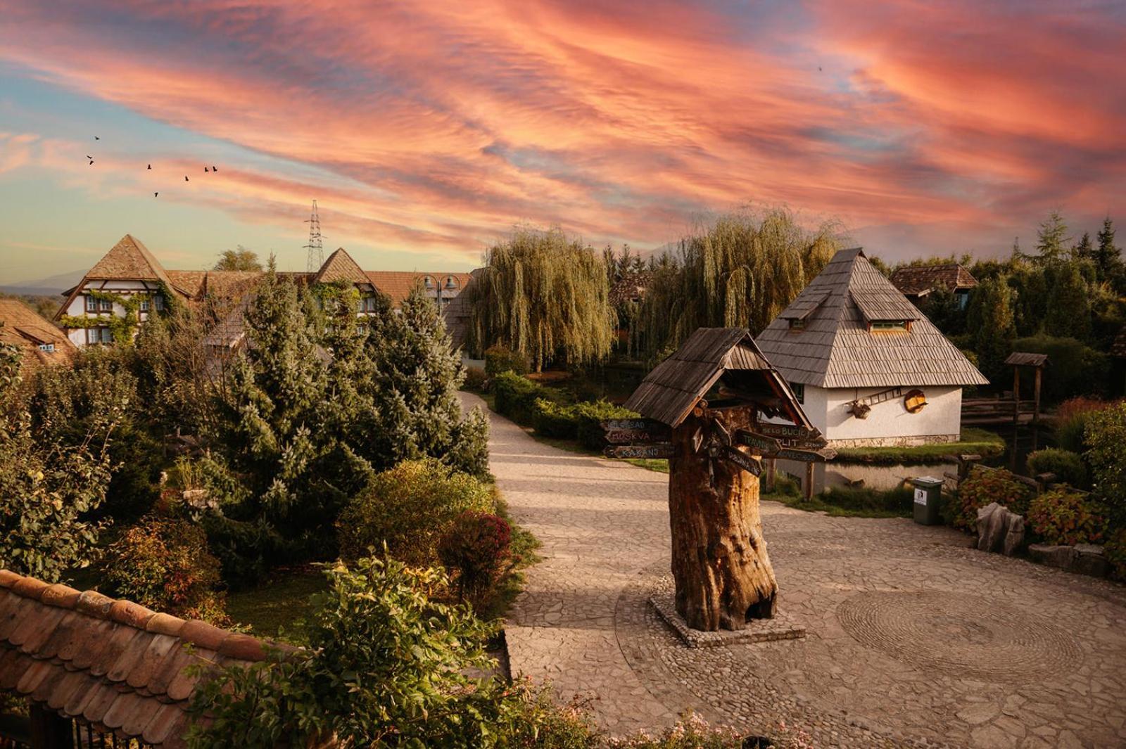 Etno Village Cardaci Витез Екстериор снимка